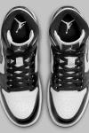 Nike Air Jordan 1 Mid Black White  A144