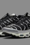 Nike Air Max Plus Lace Toggle 39Black Metallic Silver39  A140